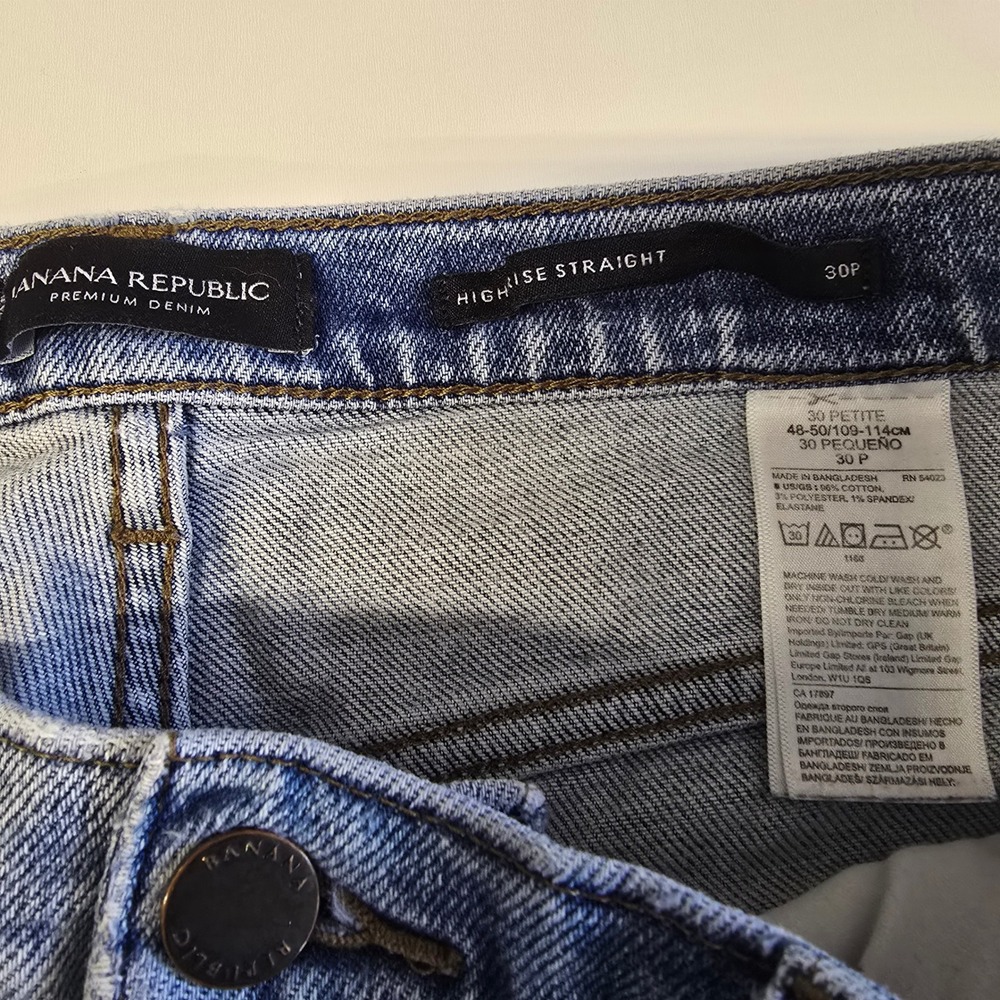 Banana Republic High Rise Straight Leg Jeans Light Wash Raw Hem Vintage 30P - Picture 7 of 9